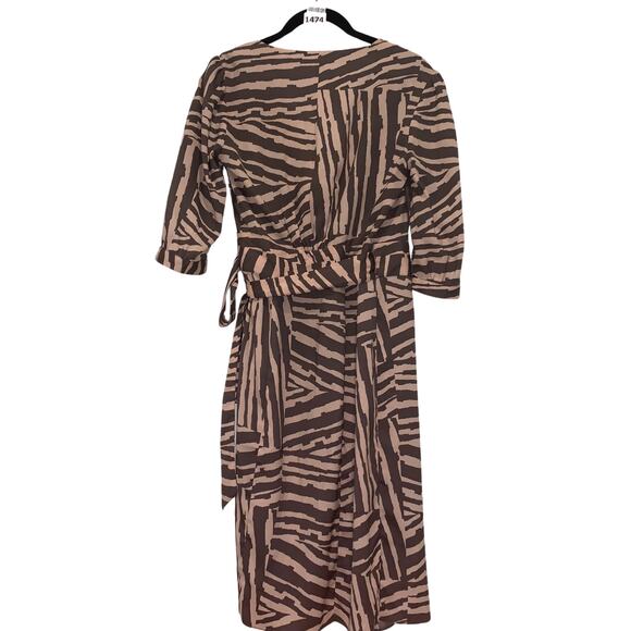 Animal Print, Banana Republic, Women's Cream Zebra Print, Midi Wrap Dress,Size 2 - Picture 1 of 5